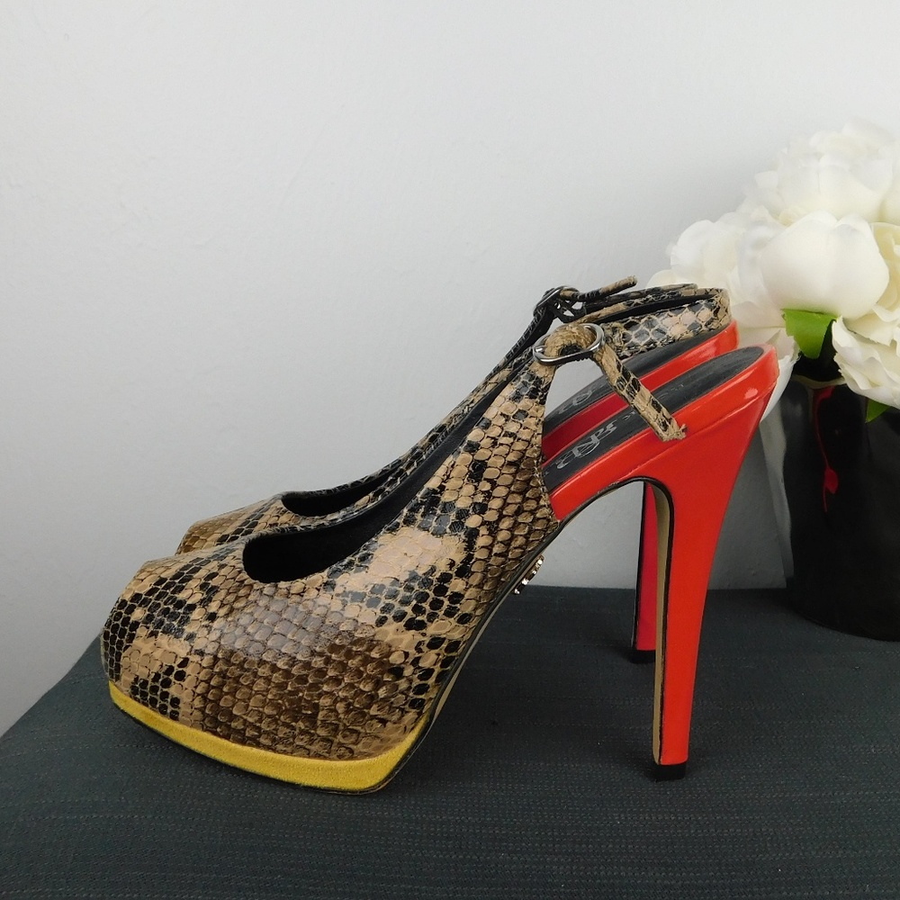 ROCK & REPUBLIC SNAKE SKIN COLOR BLOCK HEELS